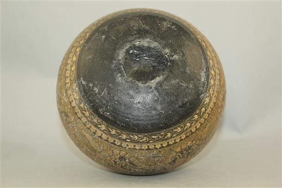A 19th century Indian bidri ware hookah base, 6.5in.
